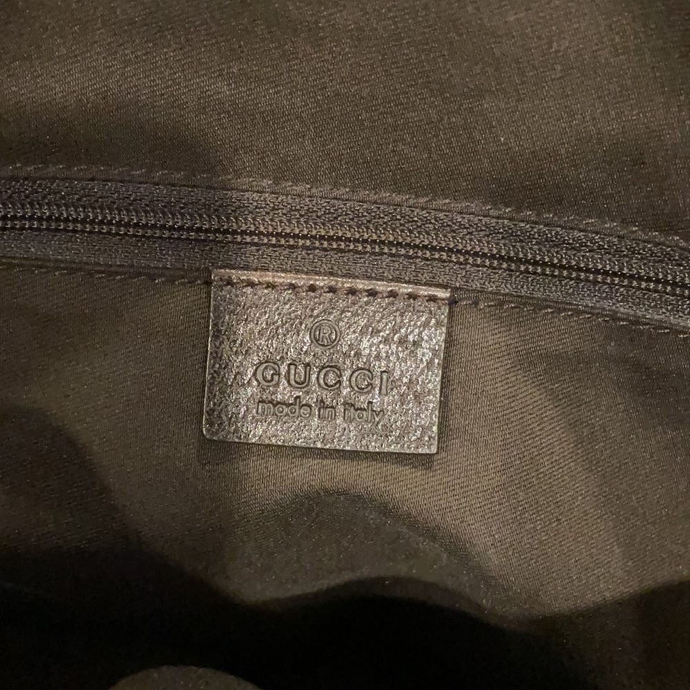 Gucci Totes - Picture 6 of 8